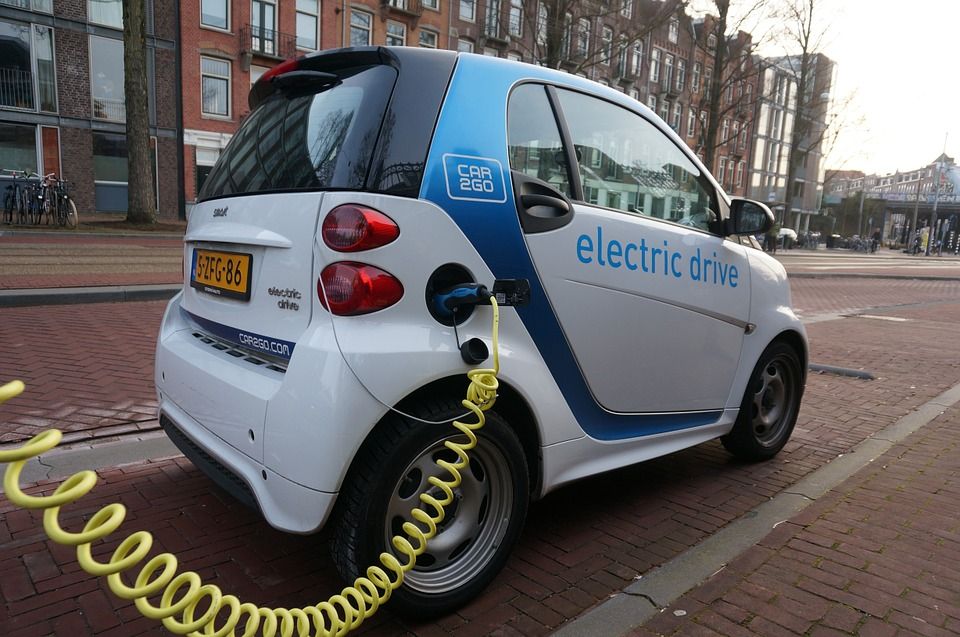 Reparación de coches eléctricos y híbridos: Productos y Servicios de L y J Auto Reparación de coches eléctricos y híbridos: Productos y Servicios de L y J Auto