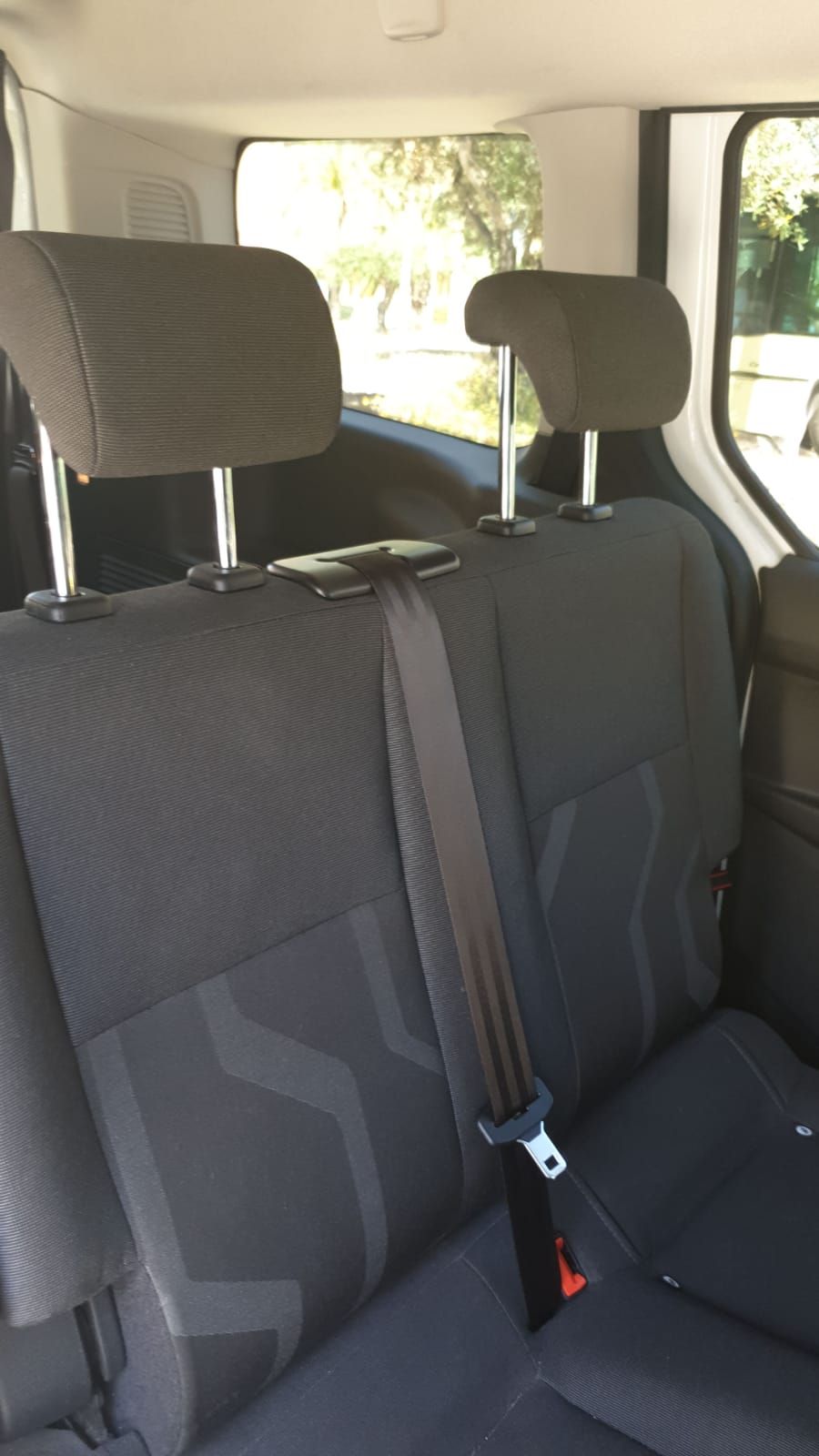 Paquetes y documentos: Servicios de Taxi Bormujos - Minusválidos - Paquetes y documentos: Servicios de Taxi Bormujos - Minusválidos -