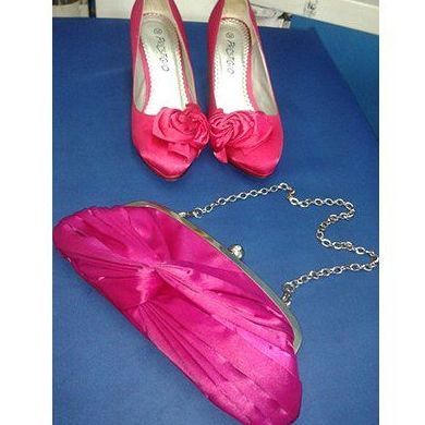 Zapatos de tela y bolsos: Servicios de Todolimpio Palencia Zapatos de tela y bolsos: Servicios de Todolimpio Palencia