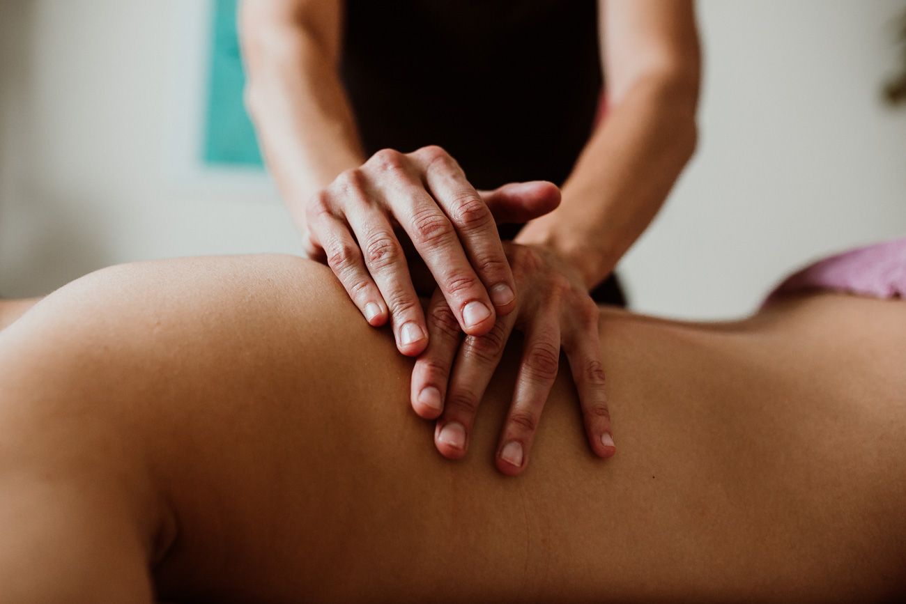 Masoterapia: Terapias de MQ Fisioterapia Masoterapia: Terapias de MQ Fisioterapia