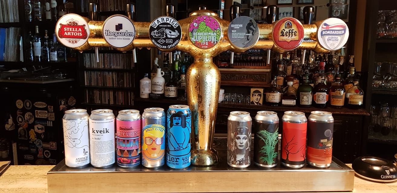 Nuestras cervezas: No solo pop rock de los 60 de Taxman Nuestras cervezas: No solo pop rock de los 60 de Taxman