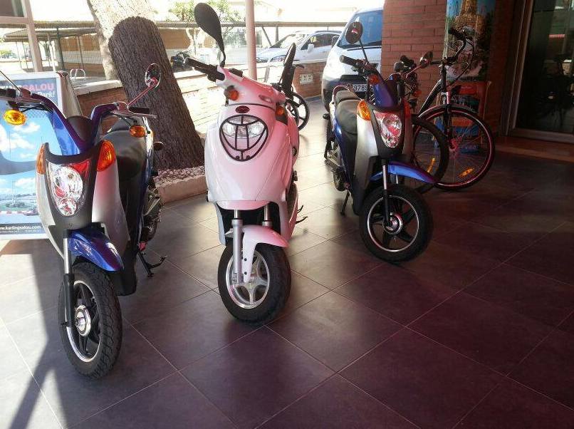 Alquiler por horas de motos en Cambrils