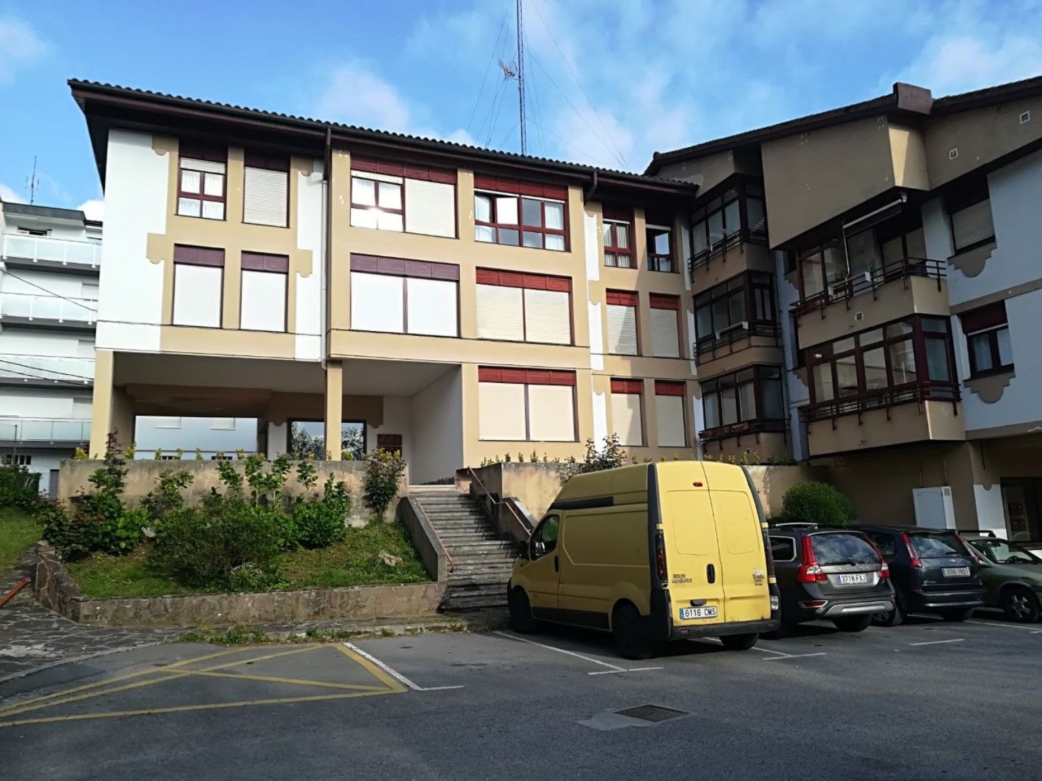 Piso en venta en Axpe Auzoa: Inmuebles de Inmobiliaria Lur Bermeo Piso en venta en Axpe Auzoa: Inmuebles de Inmobiliaria Lur Bermeo