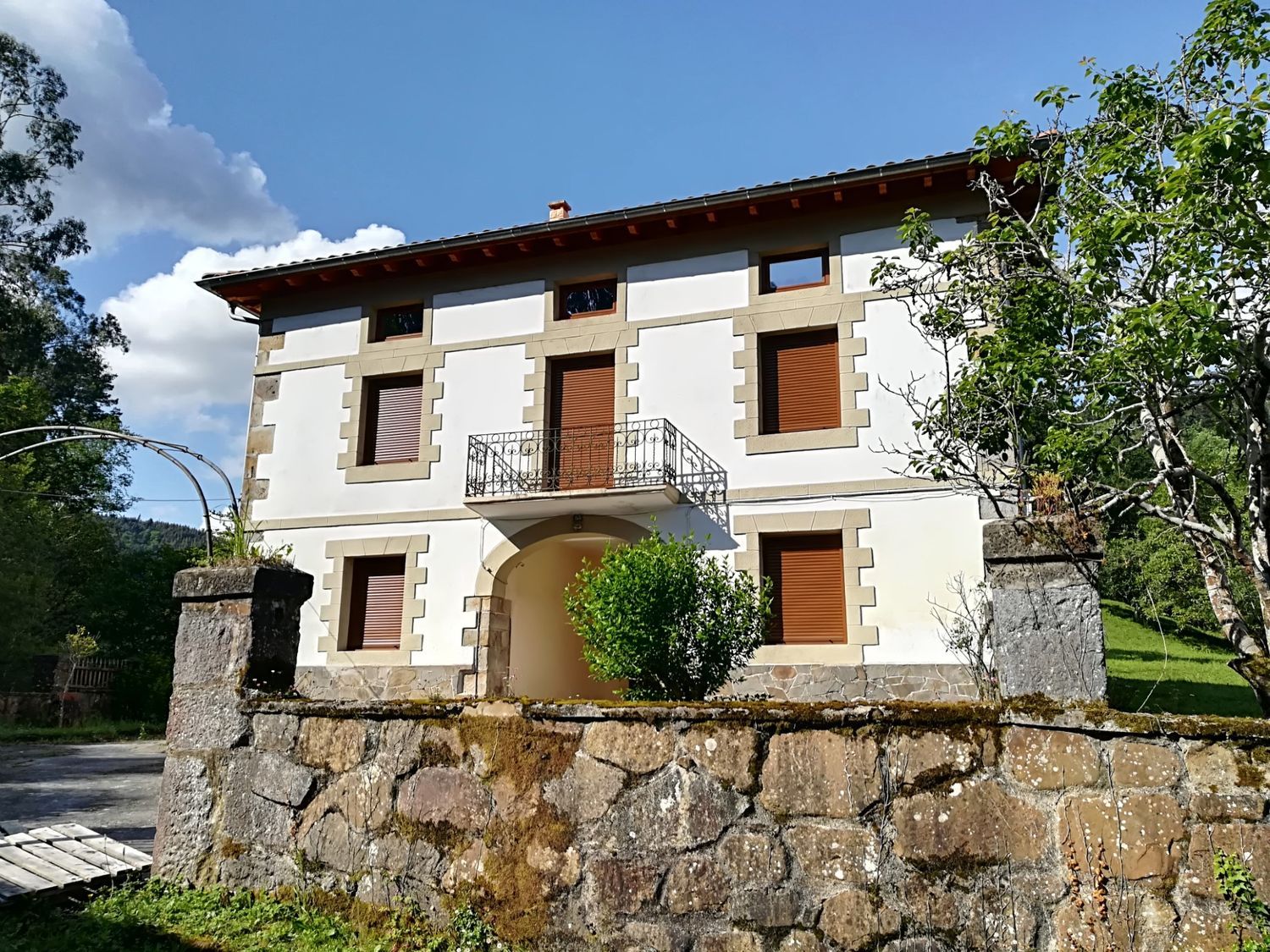 Caserón en venta en Barrio San Cristobal: Inmuebles de Inmobiliaria Udaritz Caserón en venta en Barrio San Cristobal: Inmuebles de Inmobiliaria Udaritz