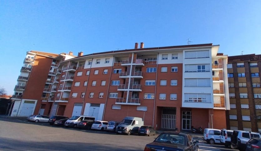MIKEL DEUNA: Inmuebles de Inmobiliaria Udaritz MIKEL DEUNA: Inmuebles de Inmobiliaria Udaritz
