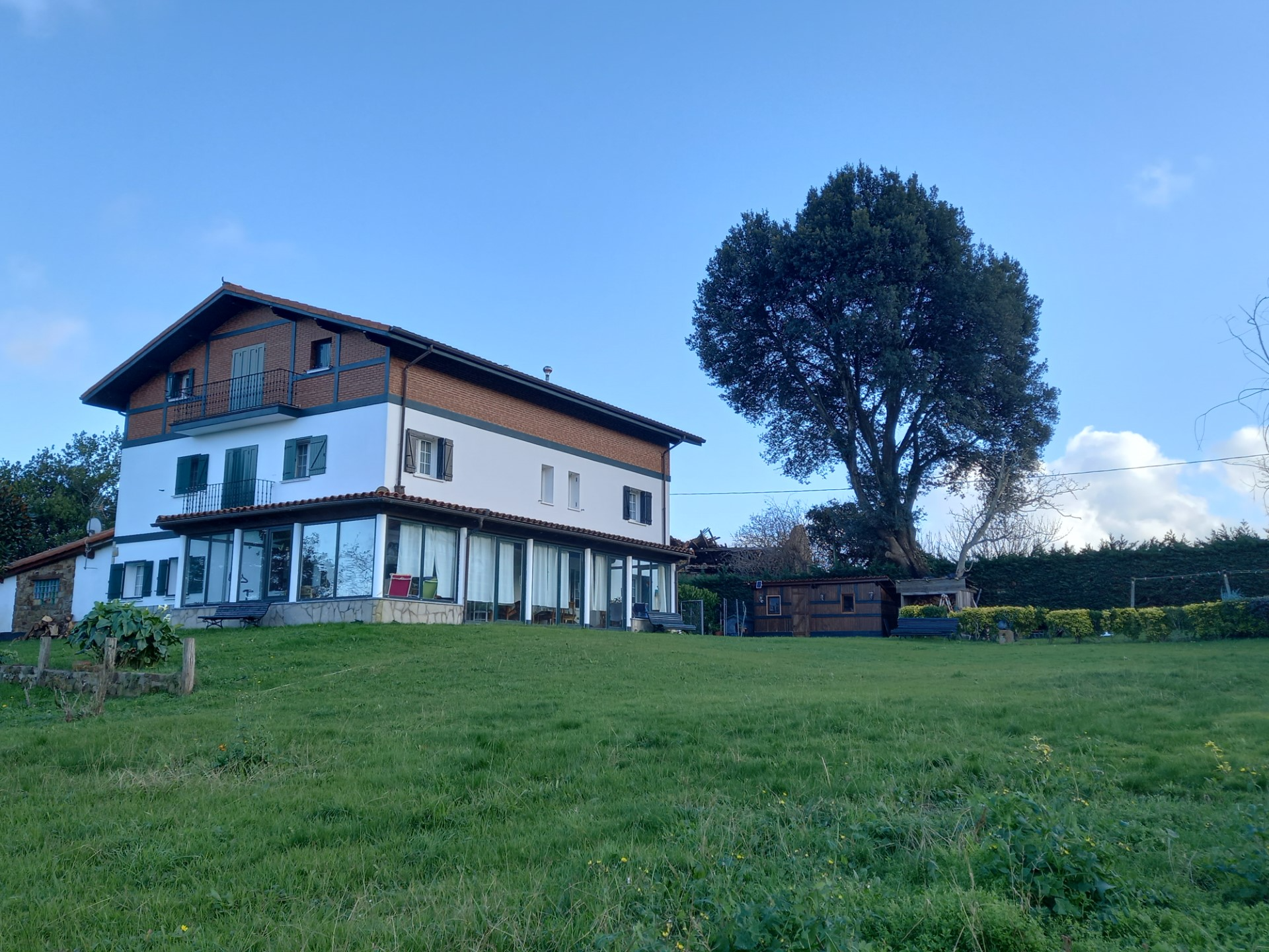 Casa/chalet independiente en venta en Mundaka: Inmuebles de Inmobiliaria Udaritz Casa/chalet independiente en venta en Mundaka: Inmuebles de Inmobiliaria Udaritz