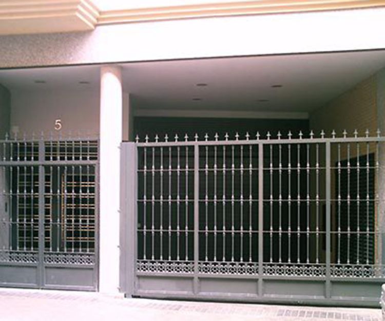 Reparación de puertas de garaje en Fuenlabrada