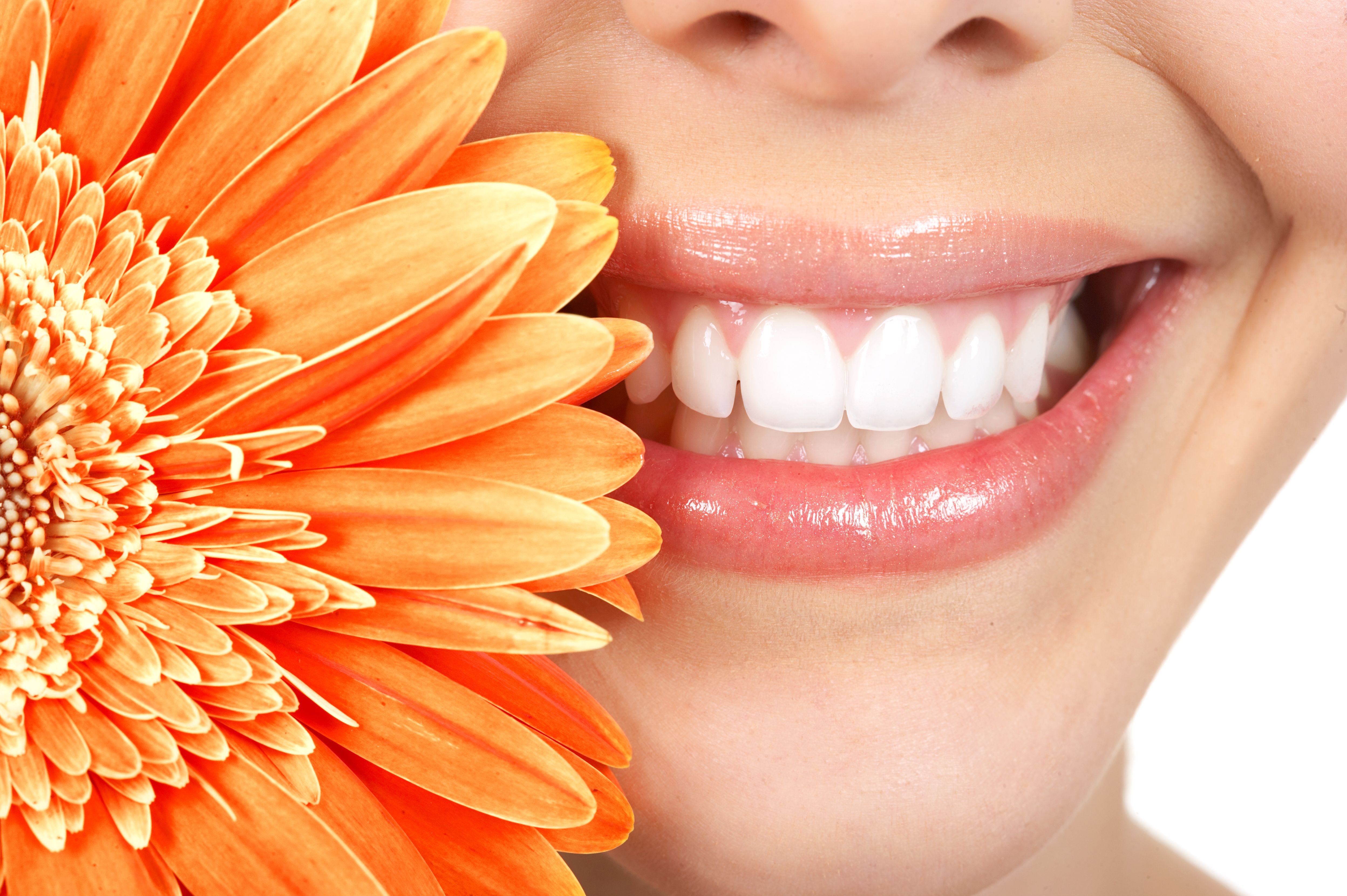 Periodoncia: Tratamientos de Centro Médico Dental Capitol Periodoncia: Tratamientos de Centro Médico Dental Capitol