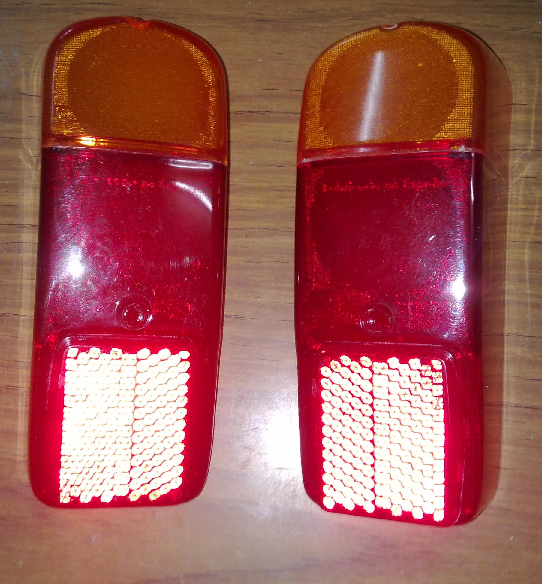 Plastico Piloto Trasero Seat 600E Plastico Piloto Trasero Seat 600E