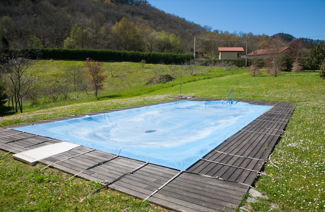 Lonas para piscinas: Catálogo de Toldos Blanco Lonas para piscinas: Catálogo de Toldos Blanco