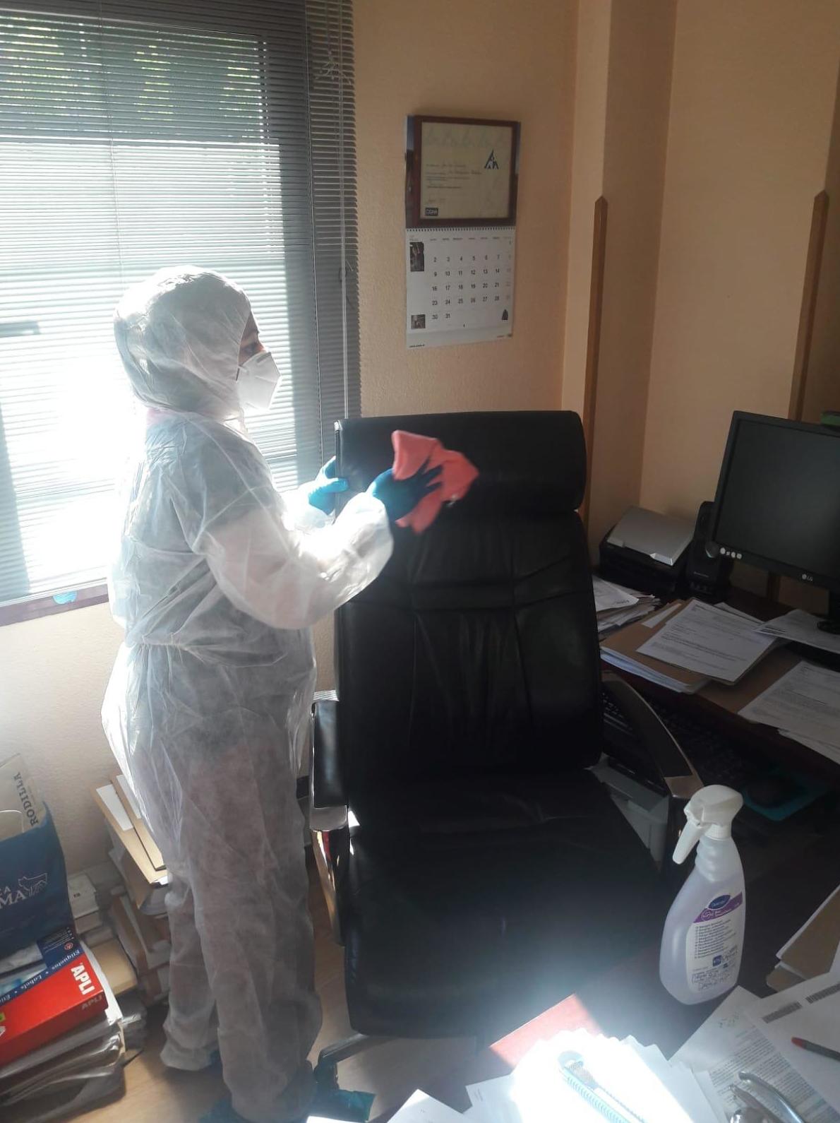 OTRO TRABAJO LIMPIEZA DE OFICINA EN MADRID. COVID-19: Limpiezas de Limpiezas Vimaram, S.L. OTRO TRABAJO LIMPIEZA DE OFICINA EN MADRID. COVID-19: Limpiezas de Limpiezas Vimaram, S.L.