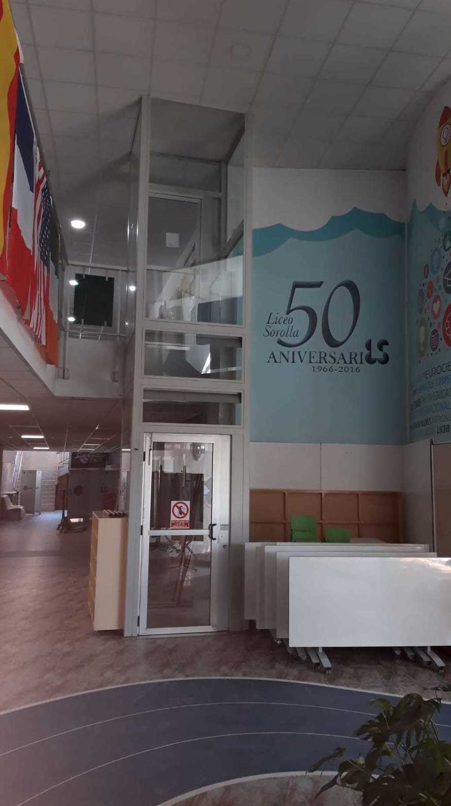 COLEGIO LICEO SOROLLA: TRABAJO: LIMPIEZA DE CRISTALES : Limpiezas de Limpiezas Vimaram, S.L. COLEGIO LICEO SOROLLA: TRABAJO: LIMPIEZA DE CRISTALES : Limpiezas de Limpiezas Vimaram, S.L.