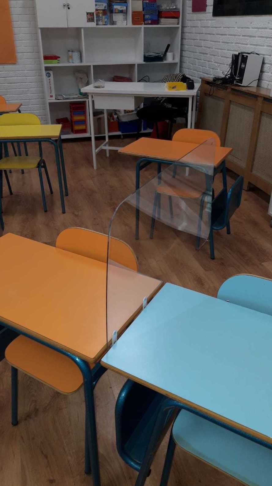 COLEGIO LICEO SOROLLA: TRABAJO: LIMPIEZA DE CRISTALES : Limpiezas de Limpiezas Vimaram, S.L. COLEGIO LICEO SOROLLA: TRABAJO: LIMPIEZA DE CRISTALES : Limpiezas de Limpiezas Vimaram, S.L.