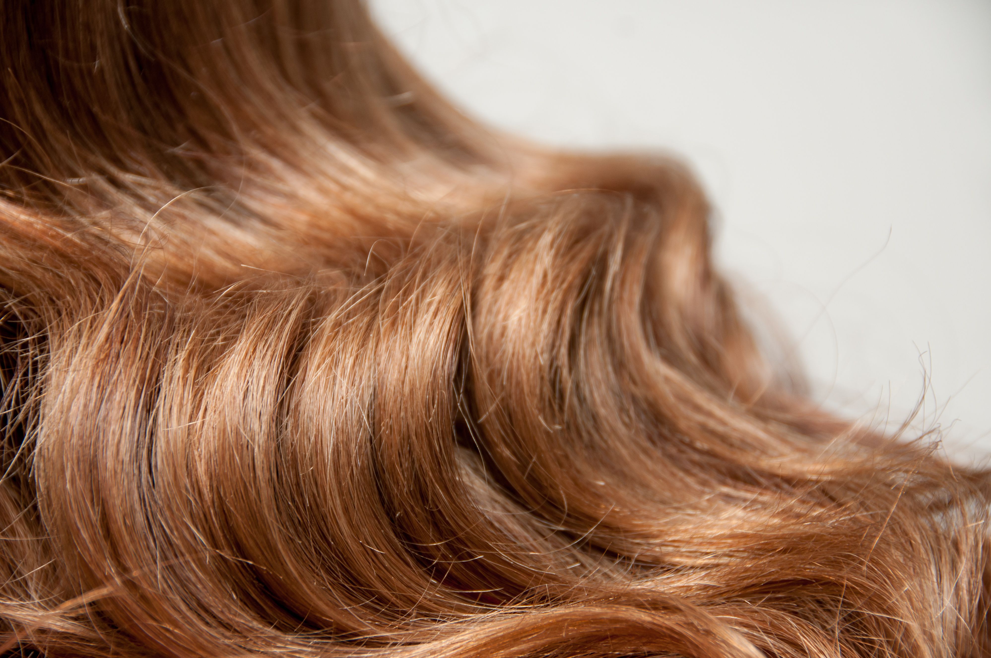 Cuidado del cabello con I.C.O.N.: Servicios de Salón de Belleza Luna 14 Cuidado del cabello con I.C.O.N.: Servicios de Salón de Belleza Luna 14