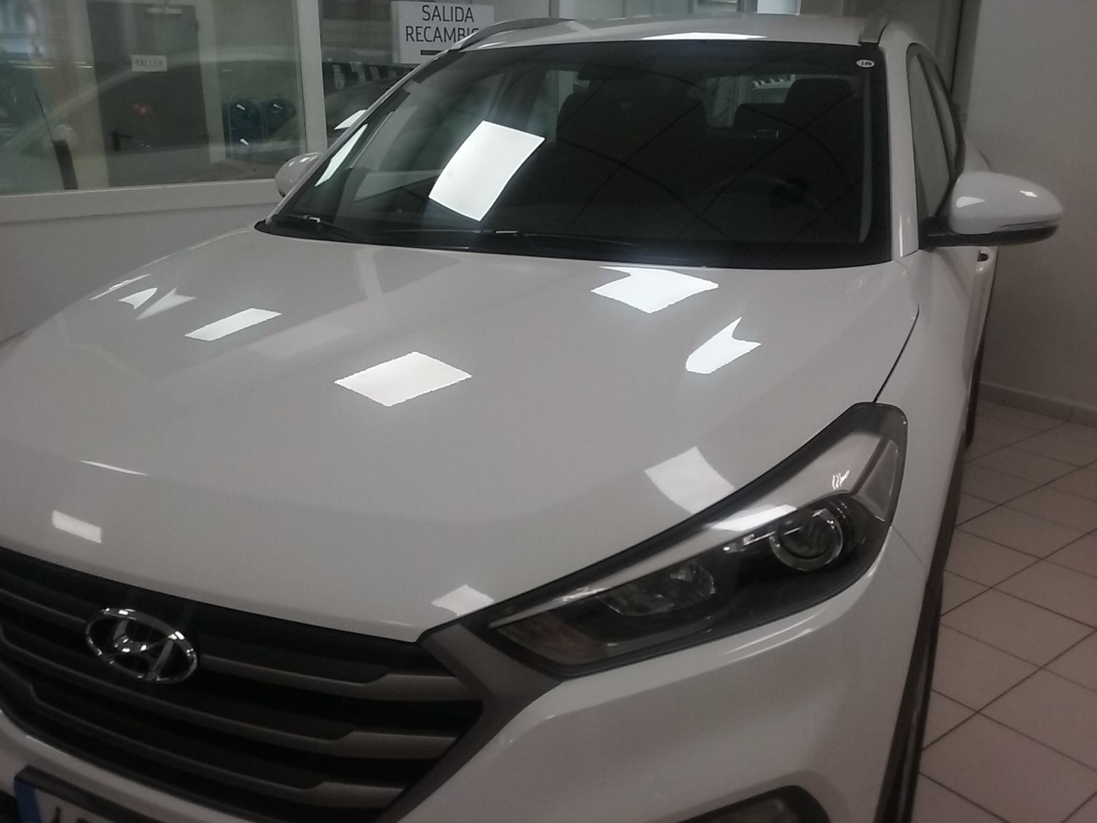 Hyundai Tucson 1.7CRDI BD 25A 4x2 115: Vehículos de ocasión de Miguel Servet 59 SL - Ventas - Servicio Oficial Citroën Hyundai Tucson 1.7CRDI BD 25A 4x2 115: Vehículos de ocasión de Miguel Servet 59 SL - Ventas - Servicio Oficial Citroën