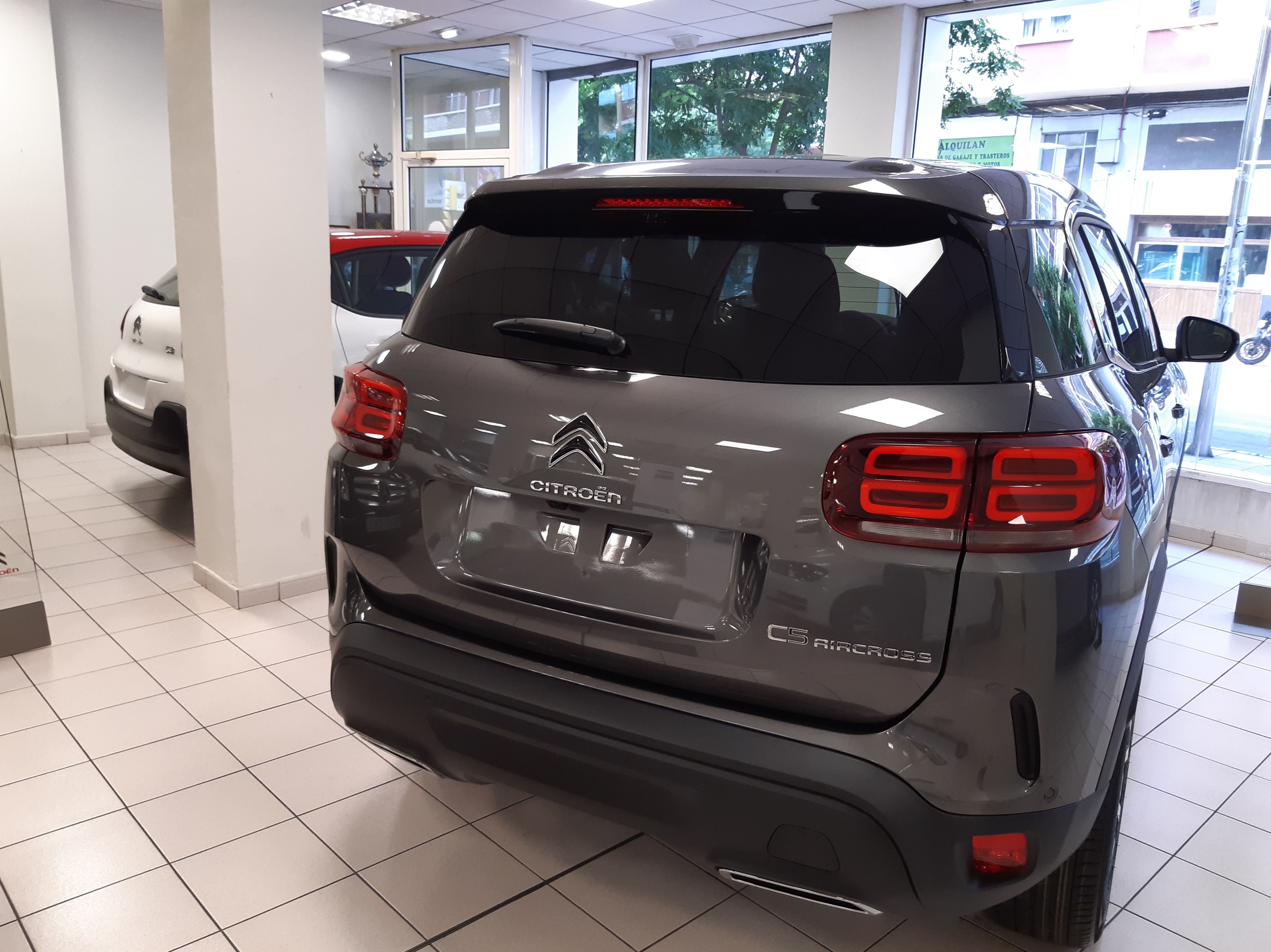 CITROEN C5 AIRCROSS PURETECH 130 FEEL: Vehículos de ocasión de Miguel Servet 59 SL - Ventas - Servicio Oficial Citroën CITROEN C5 AIRCROSS PURETECH 130 FEEL: Vehículos de ocasión de Miguel Servet 59 SL - Ventas - Servicio Oficial Citroën