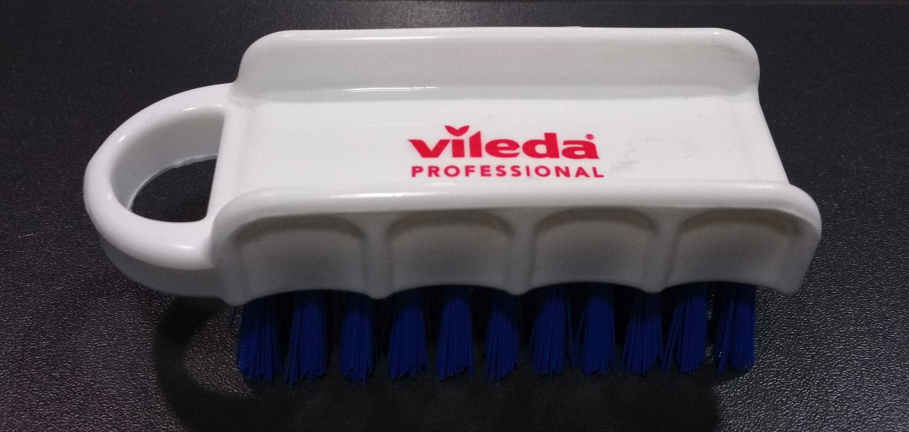Cepillo uñas Vileda professional: SERVICIOS Y PRODUCTOS de Neteges Louzado, S.L. Cepillo uñas Vileda professional: SERVICIOS Y PRODUCTOS de Neteges Louzado, S.L.