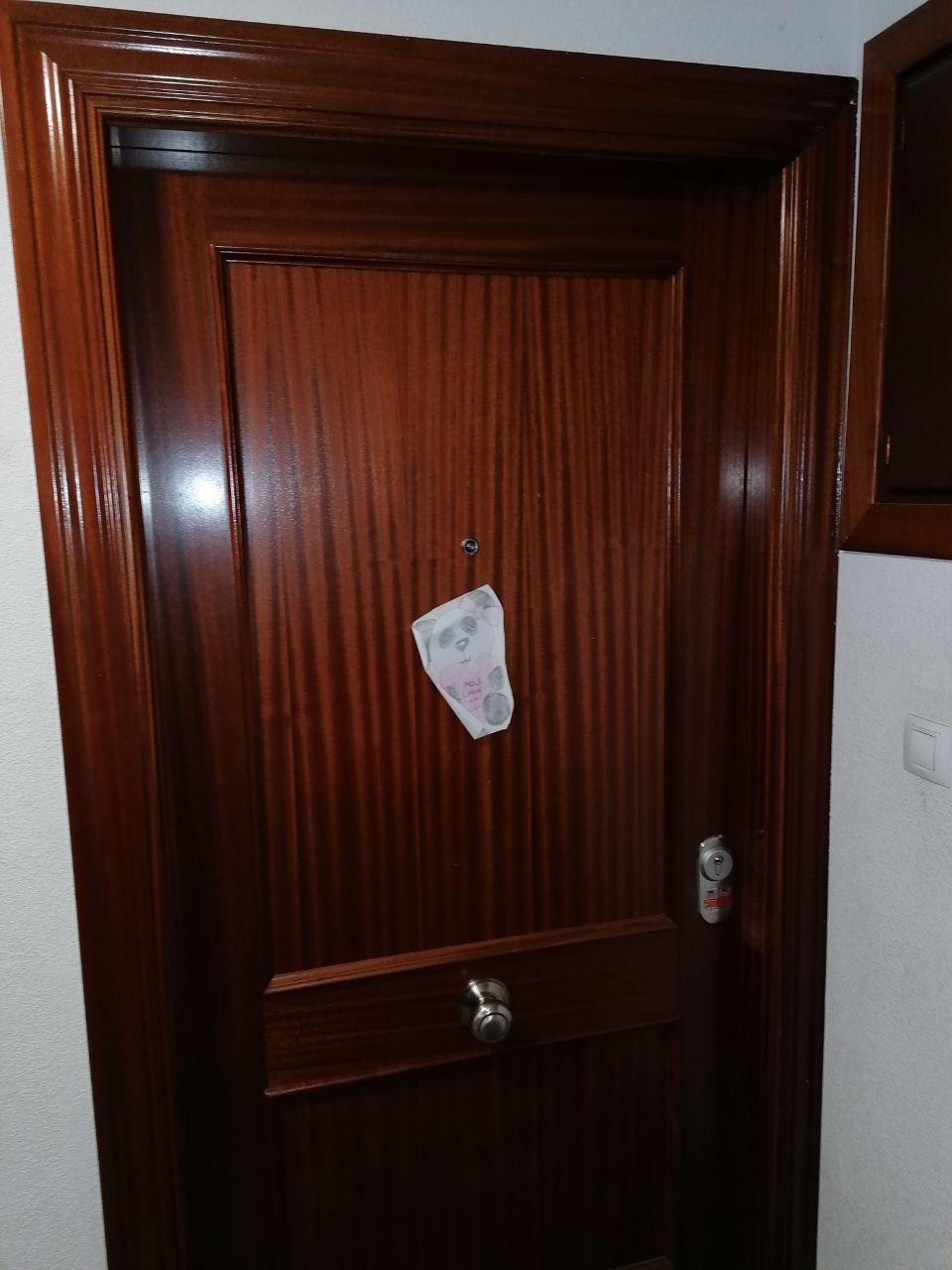 Abrimos, reparamos o sustituimos cerraduras: Servicios de Puertas Y Armarios Zarautz Abrimos, reparamos o sustituimos cerraduras: Servicios de Puertas Y Armarios Zarautz