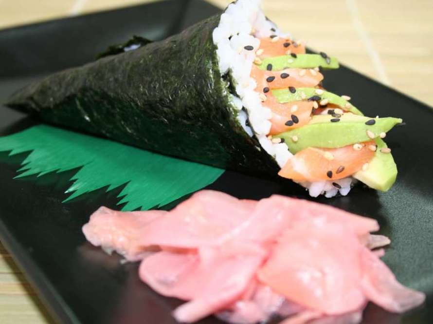 Temakis (1 pieza): Especialidades y menús de Sushikai Tarraco Temakis (1 pieza): Especialidades y menús de Sushikai Tarraco