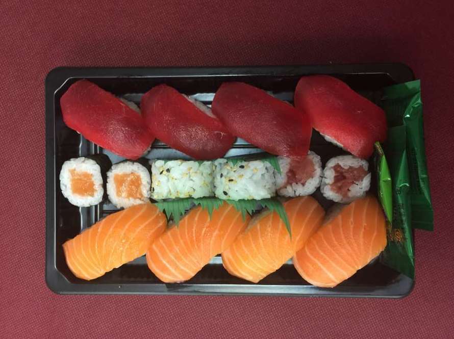 Menú 3: Especialidades y menús de Sushikai Tarraco Menú 3: Especialidades y menús de Sushikai Tarraco