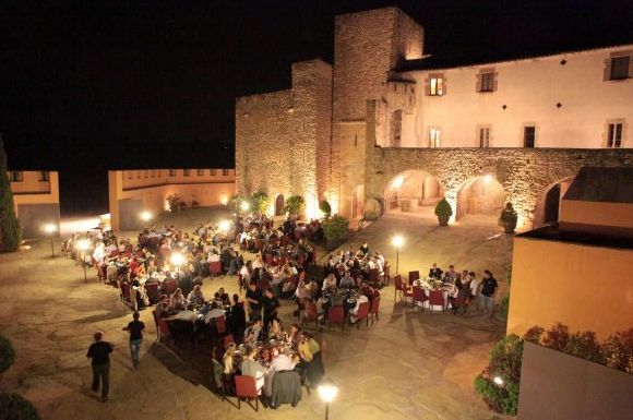 Bodas: Servicios de Ospi Restaurant i Catering Bodas: Servicios de Ospi Restaurant i Catering
