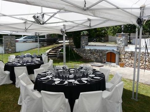 Catering: Servicios de Ospi Restaurant i Catering Catering: Servicios de Ospi Restaurant i Catering