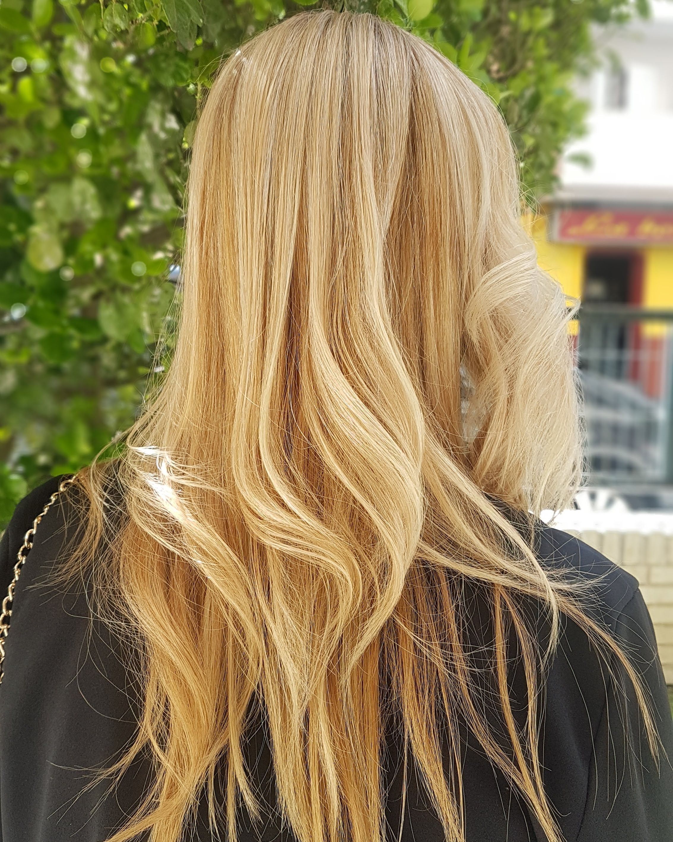 Color: Servicios de Gema Mena Peluquería Hair Spa Color: Servicios de Gema Mena Peluquería Hair Spa