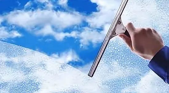 Limpieza de cristales: Servicios profesionales de Sky Servicios Integrales Limpieza de cristales: Servicios profesionales de Sky Servicios Integrales