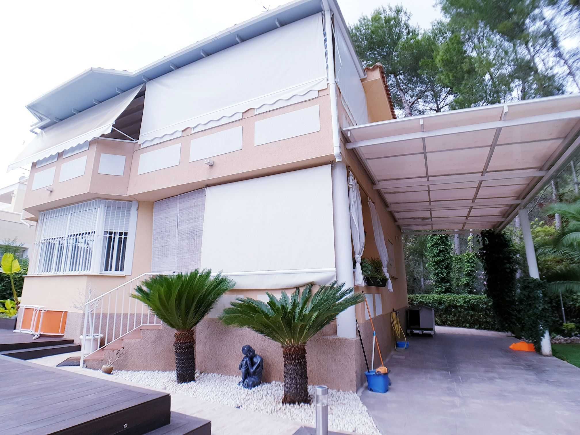 Venta Chalet en Calicanto: Inmuebles de Cassana Inmobiliaria Venta Chalet en Calicanto: Inmuebles de Cassana Inmobiliaria
