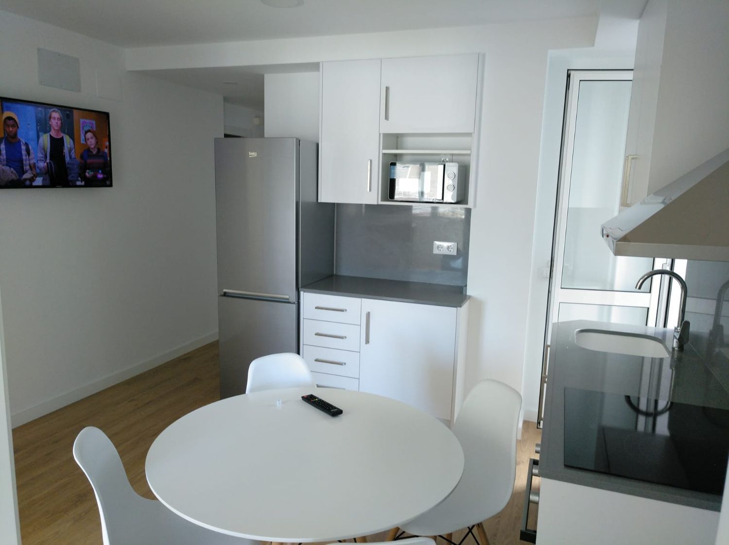 Alquiler de Piso en avenida del Cardenal Benlloch, 84: Inmuebles de Cassana Inmobiliaria Alquiler de Piso en avenida del Cardenal Benlloch, 84: Inmuebles de Cassana Inmobiliaria