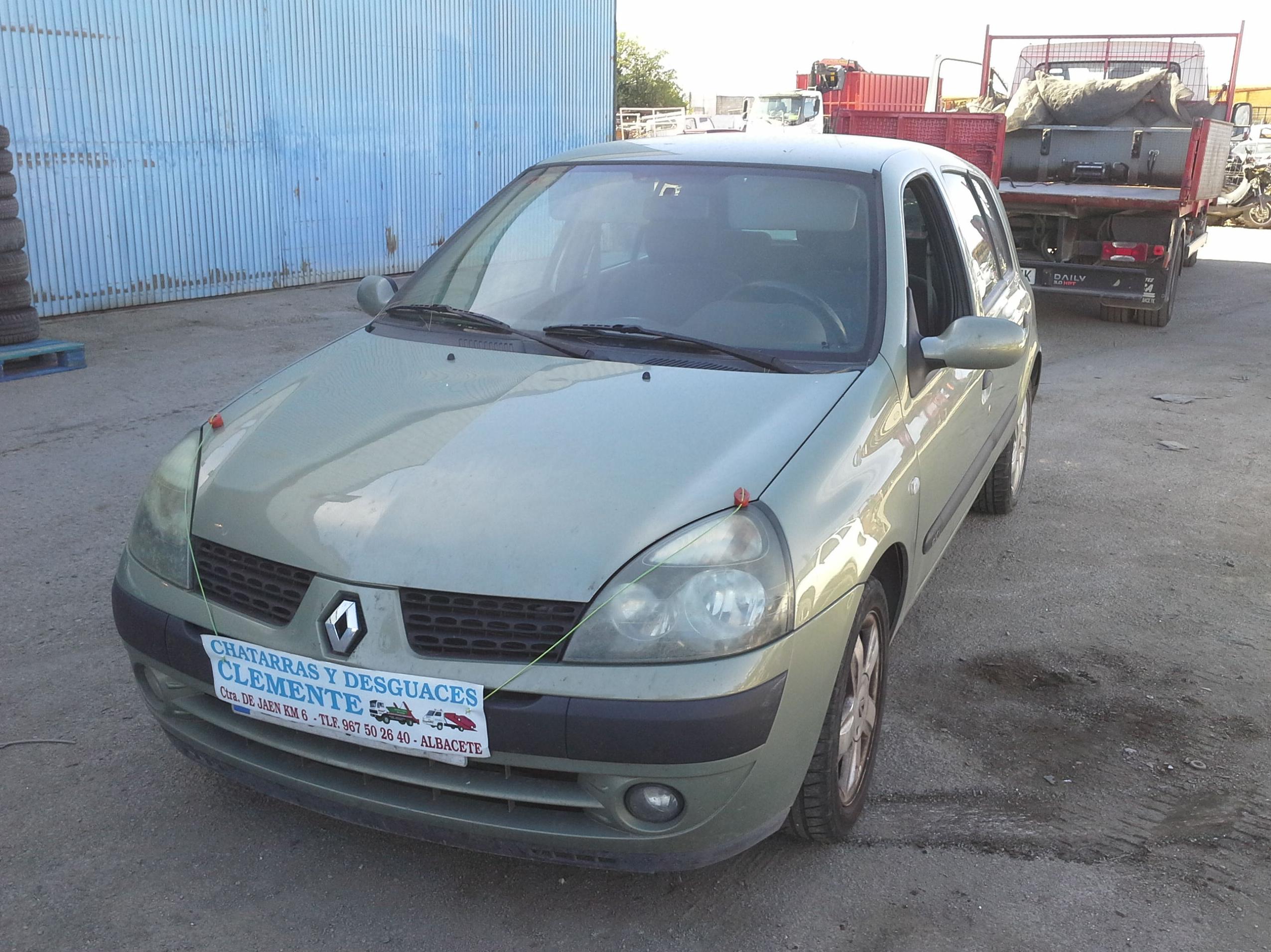 Renault Clio 2003 en Desguaces Clemente de Albacete Renault Clio 2003 en Desguaces Clemente de Albacete