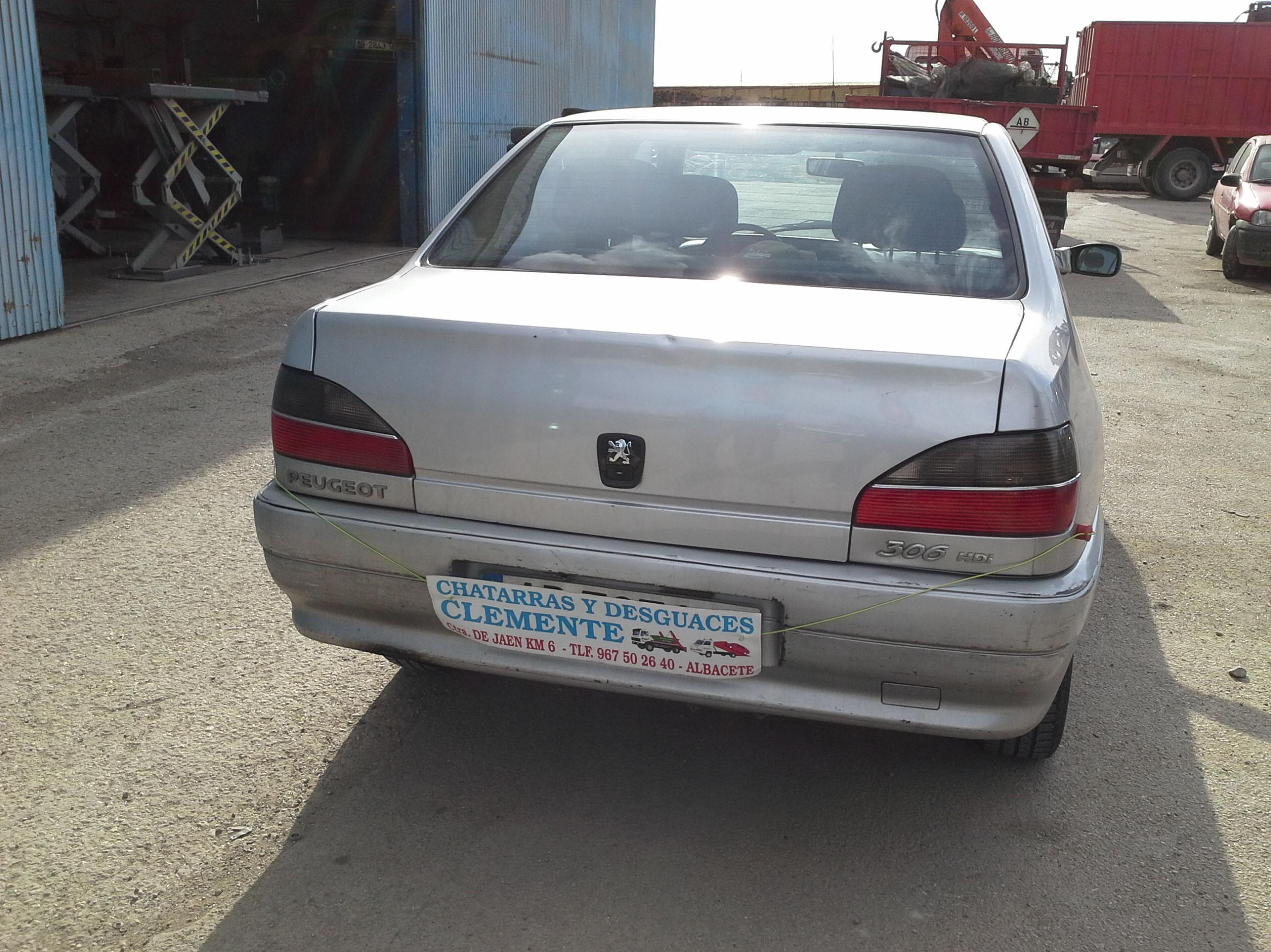 Peugeot 306 año 2000 2.0 HDI para desguaces Albacete. Desguaces Clemente Peugeot 306 año 2000 2.0 HDI para desguaces Albacete. Desguaces Clemente
