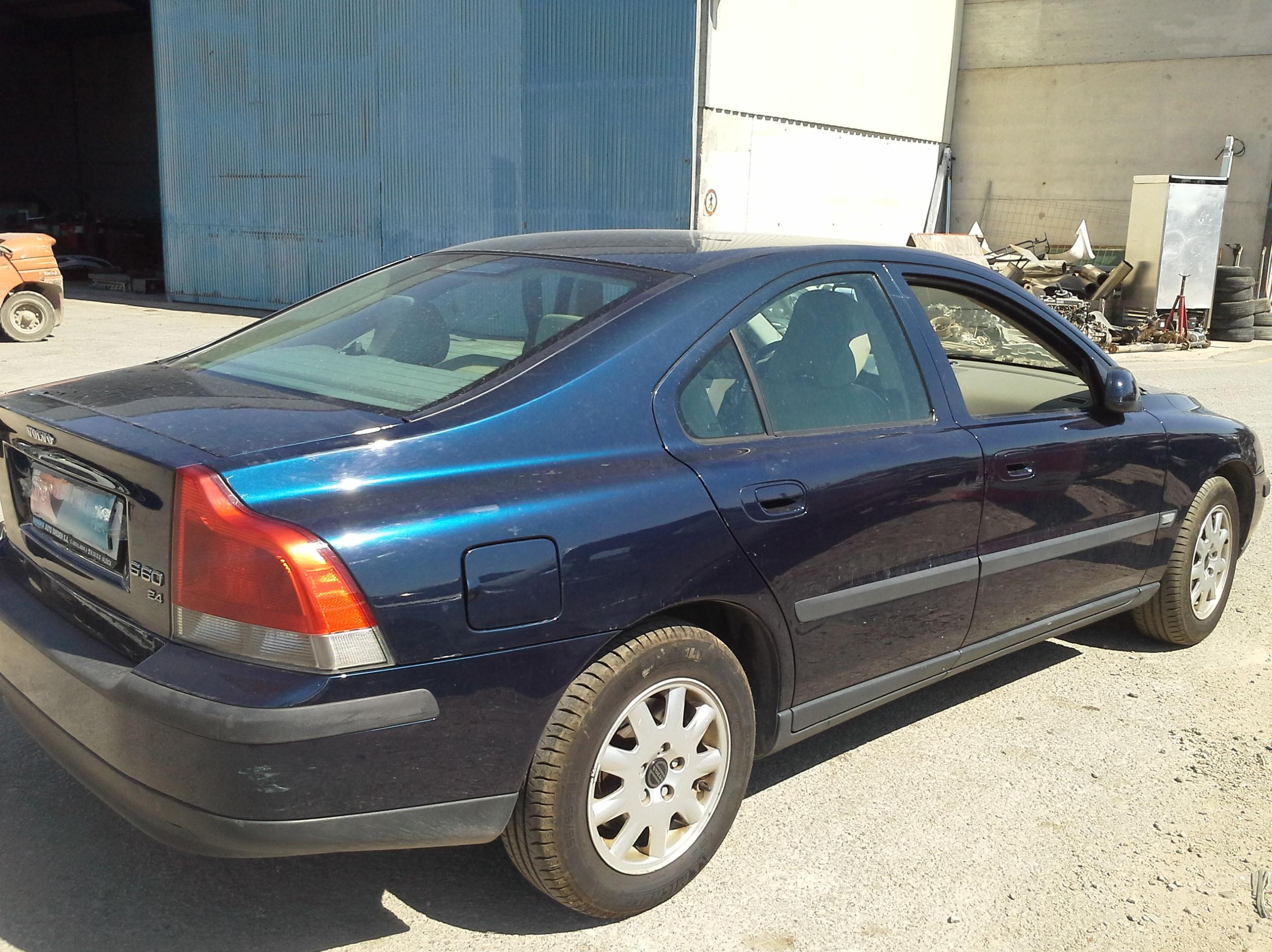 Volvo S 60 en Desguaces Clemente de Albacete Volvo S 60 en Desguaces Clemente de Albacete