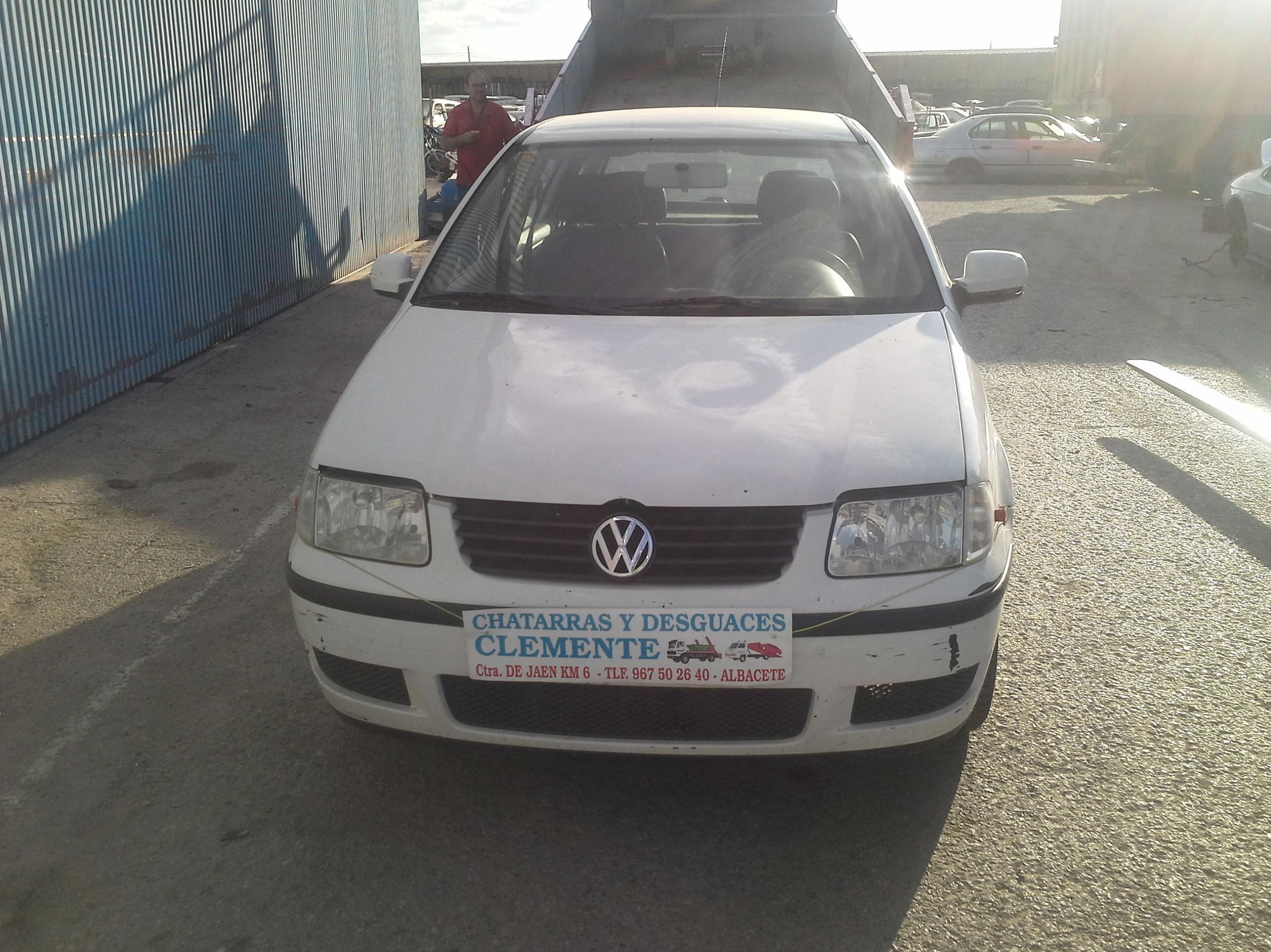 Volkswagen Polo año 2001 en Desguaces Clemente Volkswagen Polo año 2001 en Desguaces Clemente