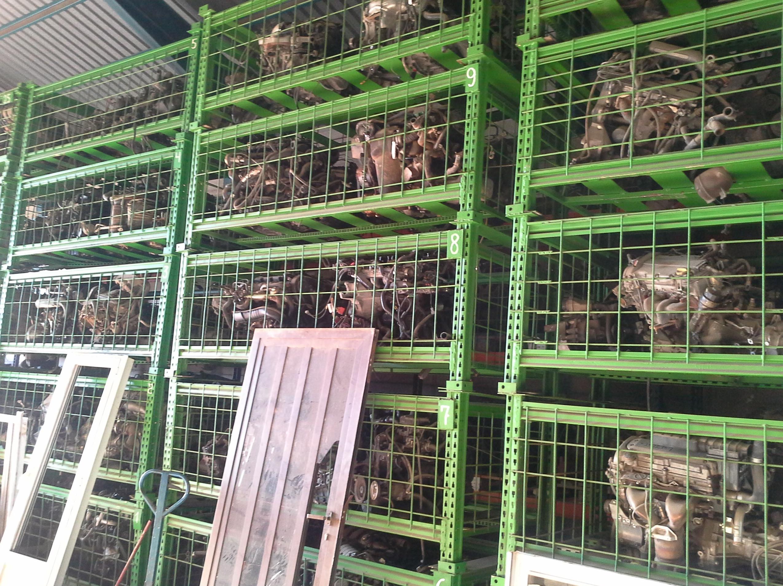 gran stock de motores y cajas de cambio usadas de desguace en Desguaces Clemente de Albacete gran stock de motores y cajas de cambio usadas de desguace en Desguaces Clemente de Albacete