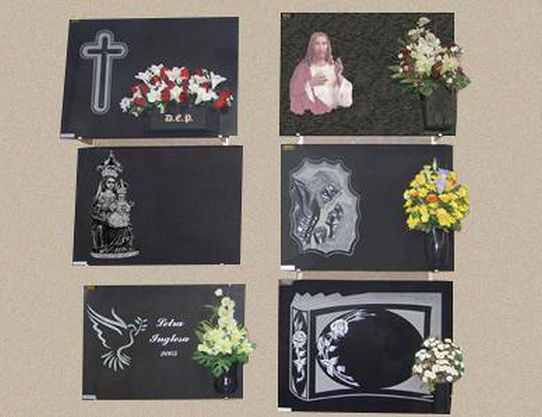 Lápidas: Productos y servicios de Funeraria Cesaraugusta Lápidas: Productos y servicios de Funeraria Cesaraugusta