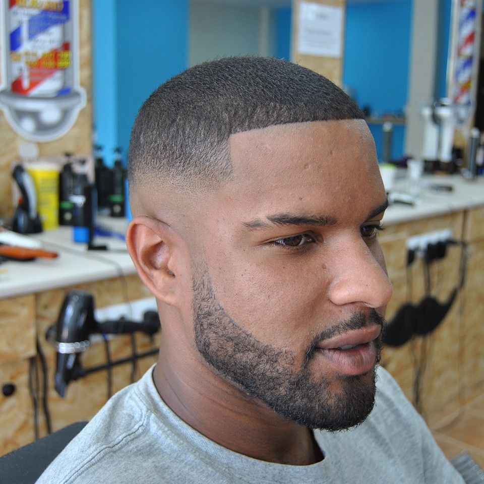 Tratamientos faciales: Servicios de Barber Shop Zona7 Tratamientos faciales: Servicios de Barber Shop Zona7