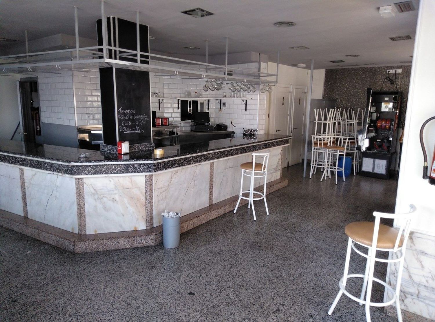 Local en venta Avenida de Lisboa, Valderas - Los Castillos: Inmuebles de Copun Inmobiliaria Local en venta Avenida de Lisboa, Valderas - Los Castillos: Inmuebles de Copun Inmobiliaria