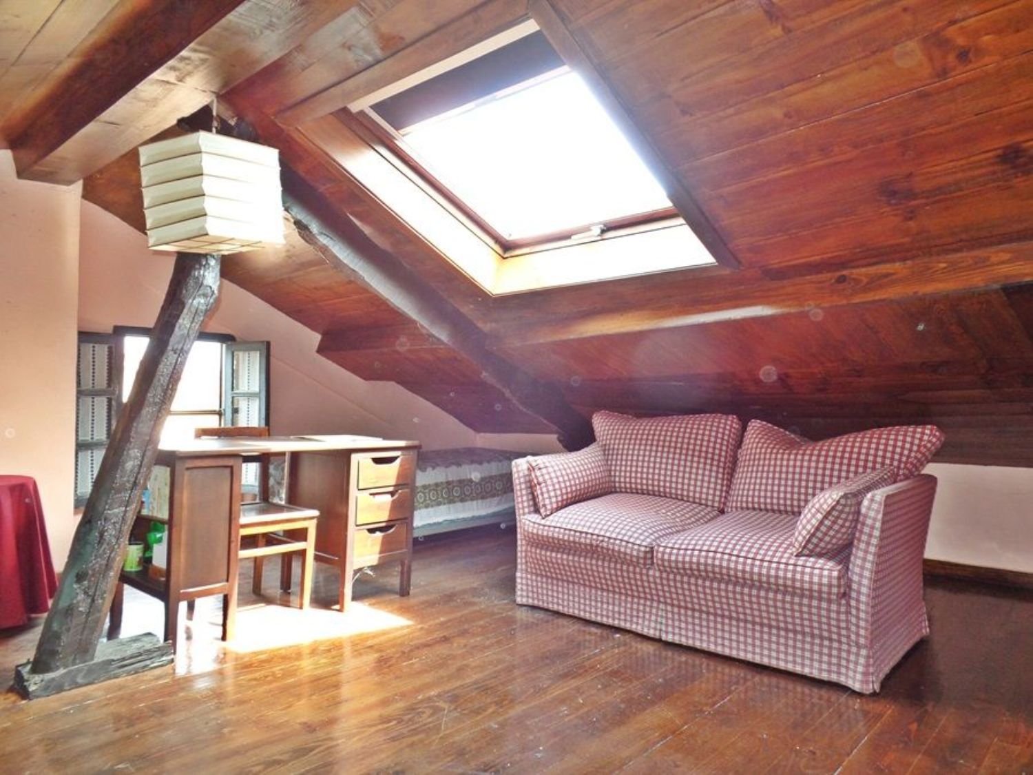 Casa / Chalet independiente en venta San Claudio-Trubia-Las Caldas, Oviedo: Inmuebles de Copun Inmobiliaria Casa / Chalet independiente en venta San Claudio-Trubia-Las Caldas, Oviedo: Inmuebles de Copun Inmobiliaria