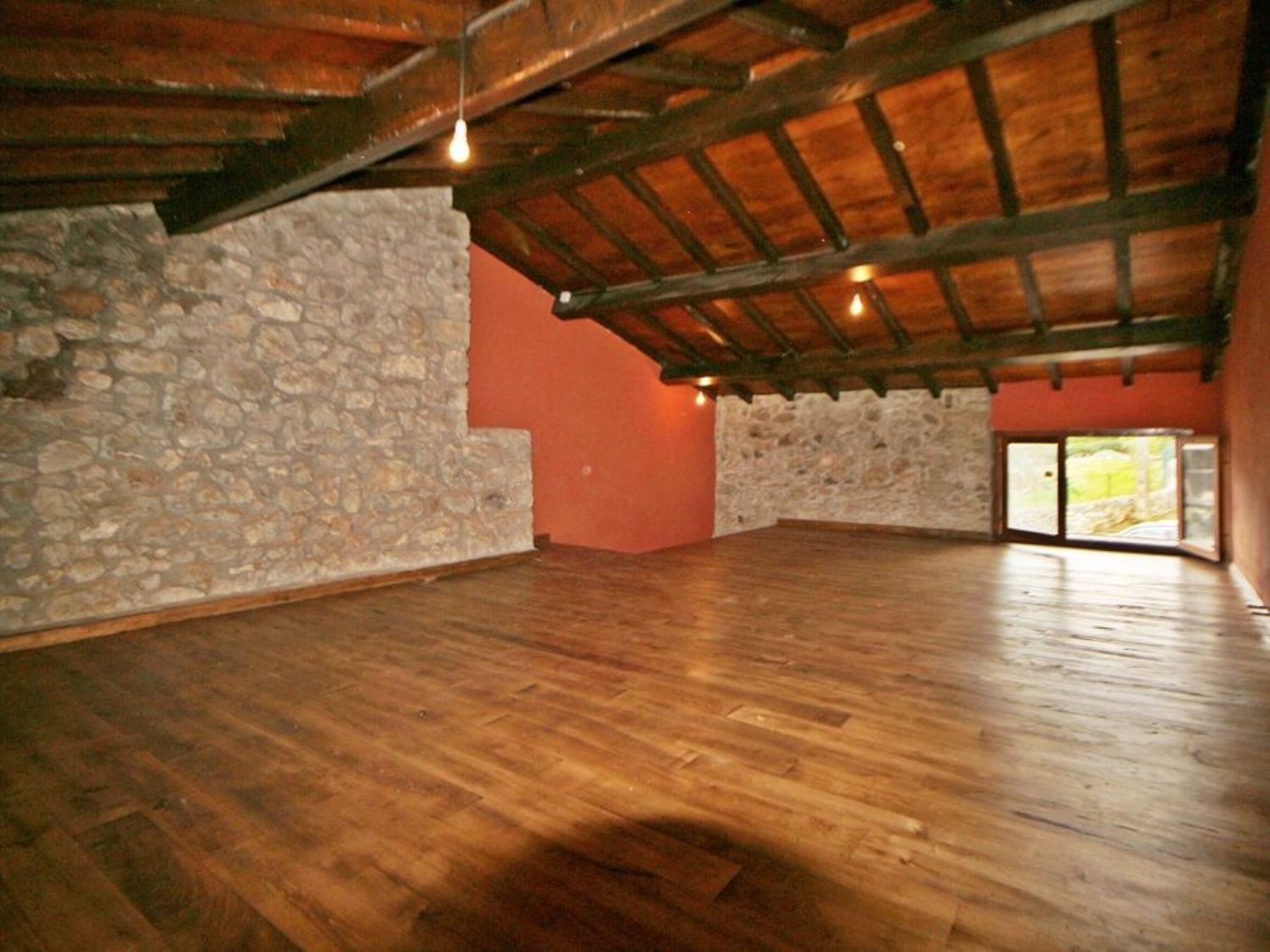 Casa / Chalet independiente en venta San Claudio-Trubia-Las Caldas, Oviedo: Inmuebles de Copun Inmobiliaria Casa / Chalet independiente en venta San Claudio-Trubia-Las Caldas, Oviedo: Inmuebles de Copun Inmobiliaria
