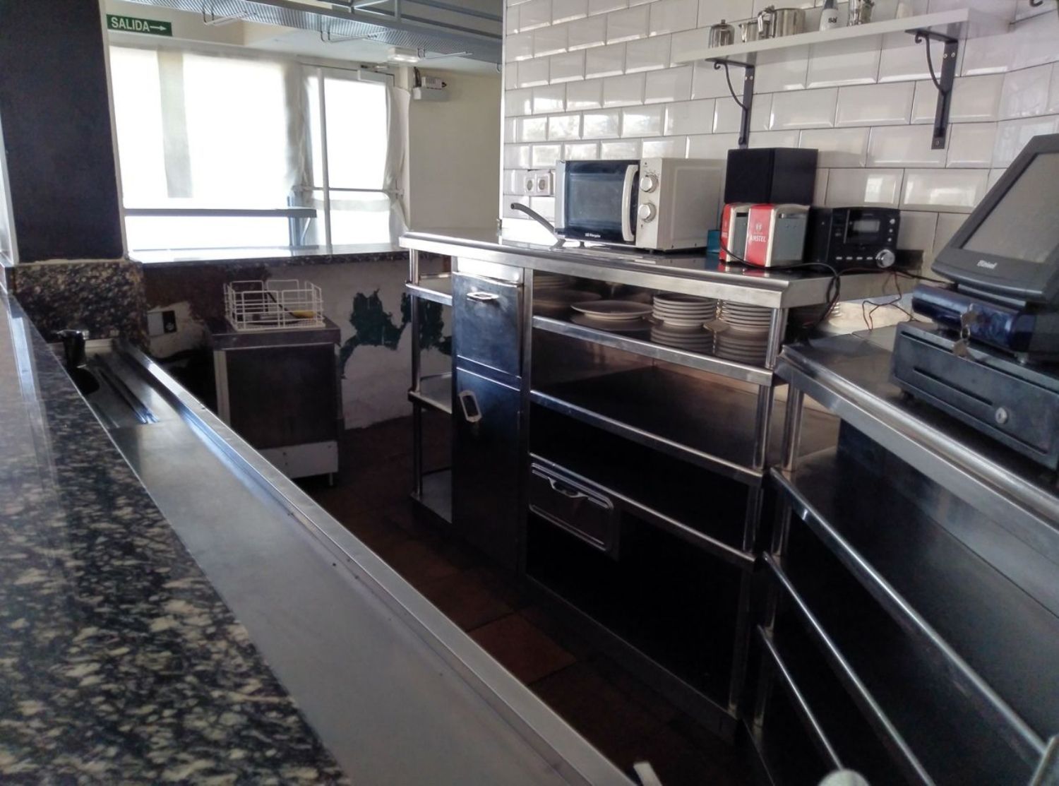 Local en venta Avenida de Lisboa, Valderas - Los Castillos: Inmuebles de Copun Inmobiliaria Local en venta Avenida de Lisboa, Valderas - Los Castillos: Inmuebles de Copun Inmobiliaria