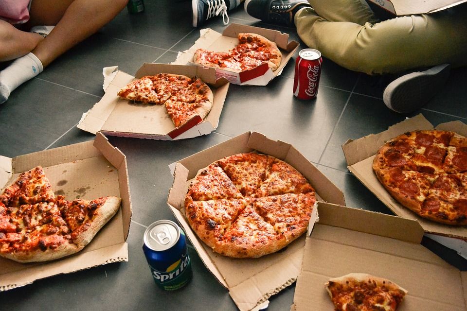 Ofertas. Días de fútbol: Nuestra carta de Pizzería Boca a Boca Ofertas. Días de fútbol: Nuestra carta de Pizzería Boca a Boca
