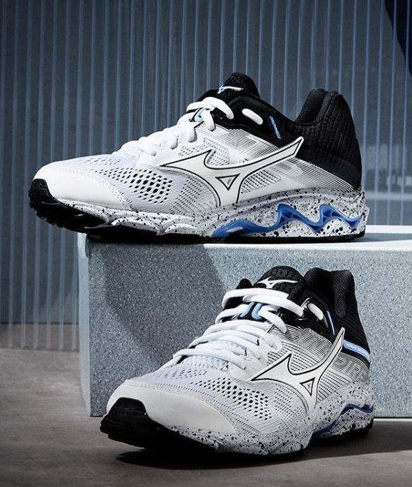 MIZUNO: de ES X TRI MIZUNO: de ES X TRI