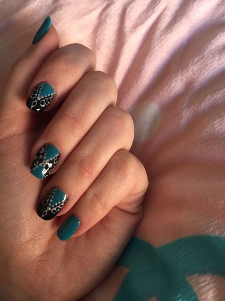 Manicura y pedicura: Servicios de Novel Estética Manicura y pedicura: Servicios de Novel Estética
