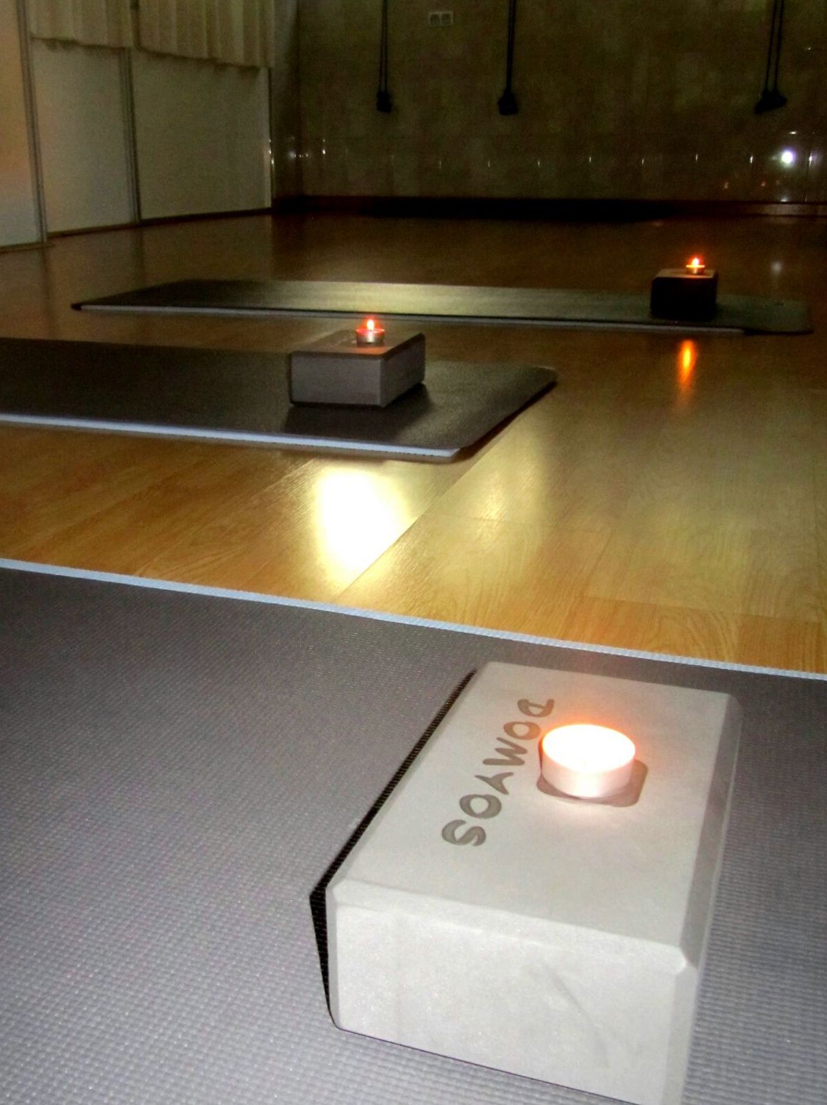 Yoga: 6 Tipos de Clases de Eles Pilates Madrid Yoga: 6 Tipos de Clases de Eles Pilates Madrid