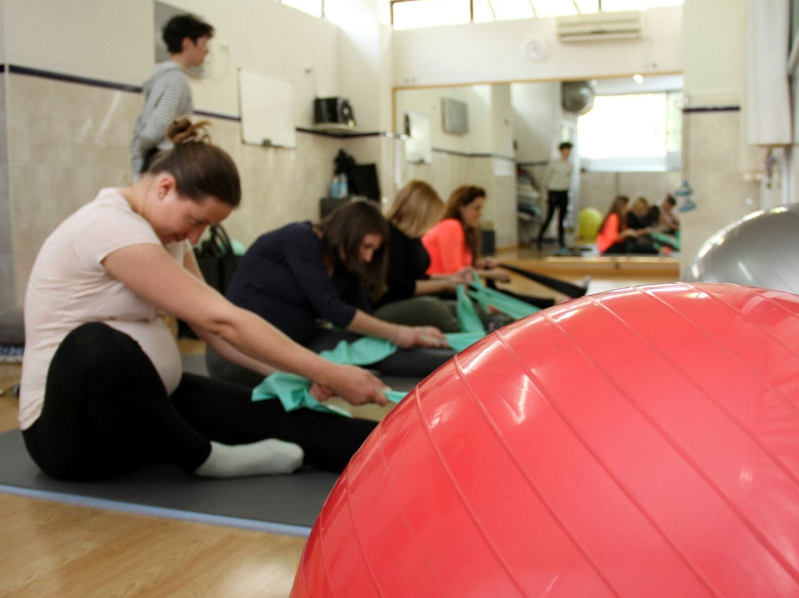 Eles Pilates Embarazo: 6 Tipos de Clases de Eles Pilates Madrid Eles Pilates Embarazo: 6 Tipos de Clases de Eles Pilates Madrid