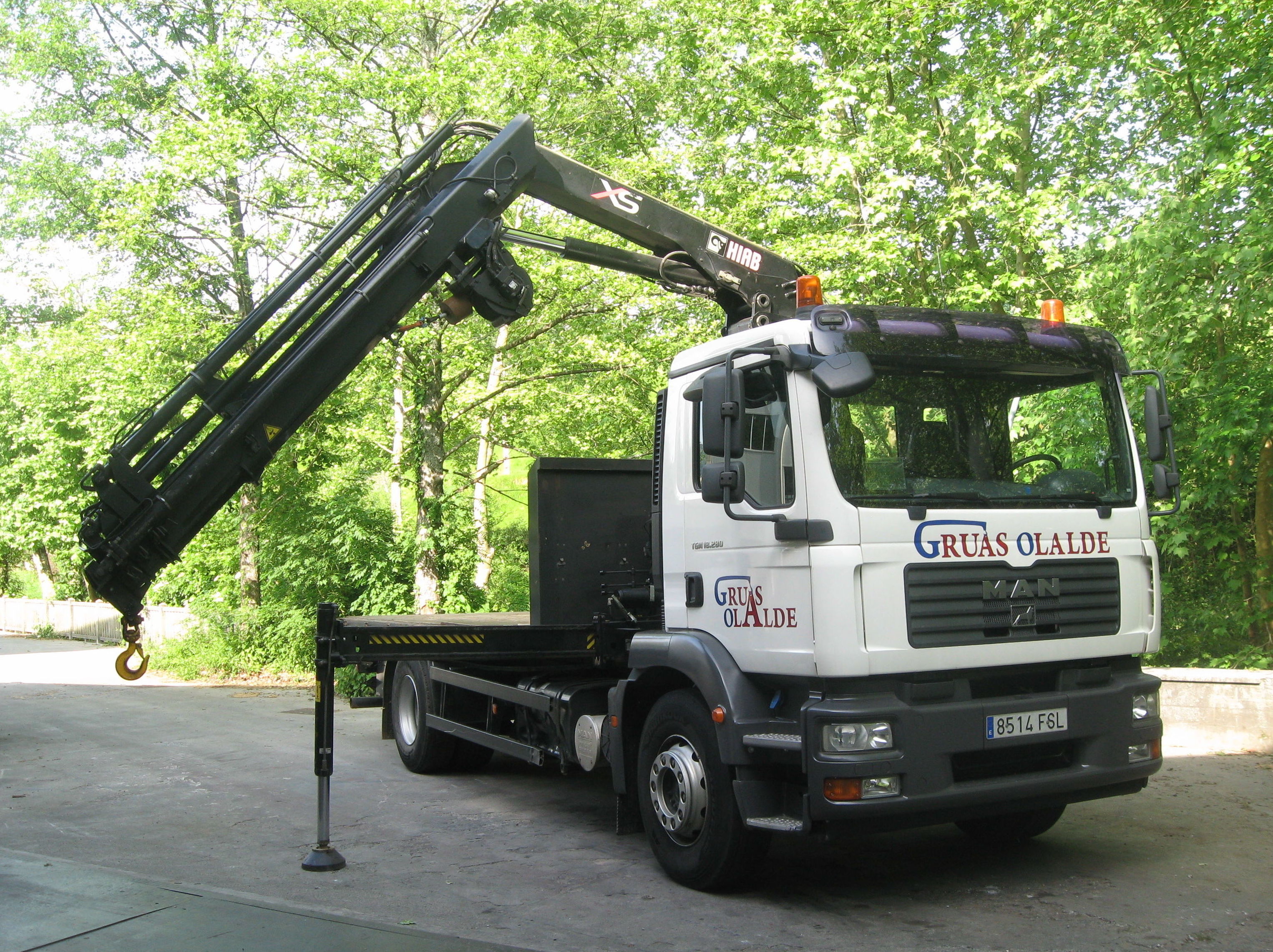Pluma rescate: Servicios de Grúas Olalde Pluma rescate: Servicios de Grúas Olalde