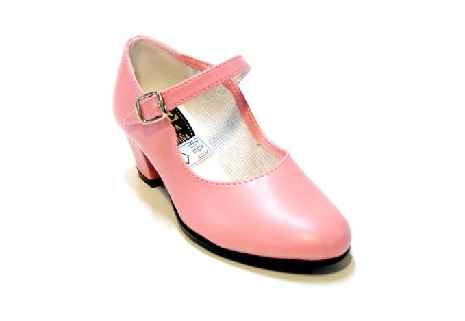 Zapato flamenco con hebilla Zapato flamenco con hebilla