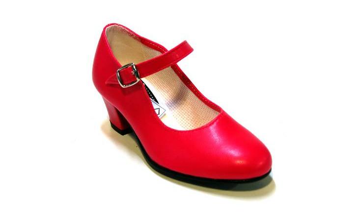 Zapato flamenco con hebilla Zapato flamenco con hebilla