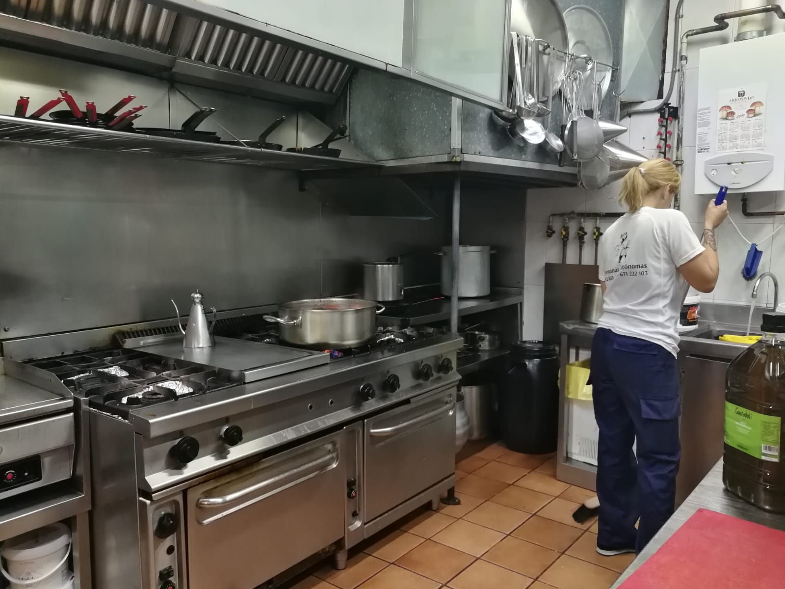 Limpieza de restaurantes: Servicios de Hermanas Autónomas Limpieza de restaurantes: Servicios de Hermanas Autónomas